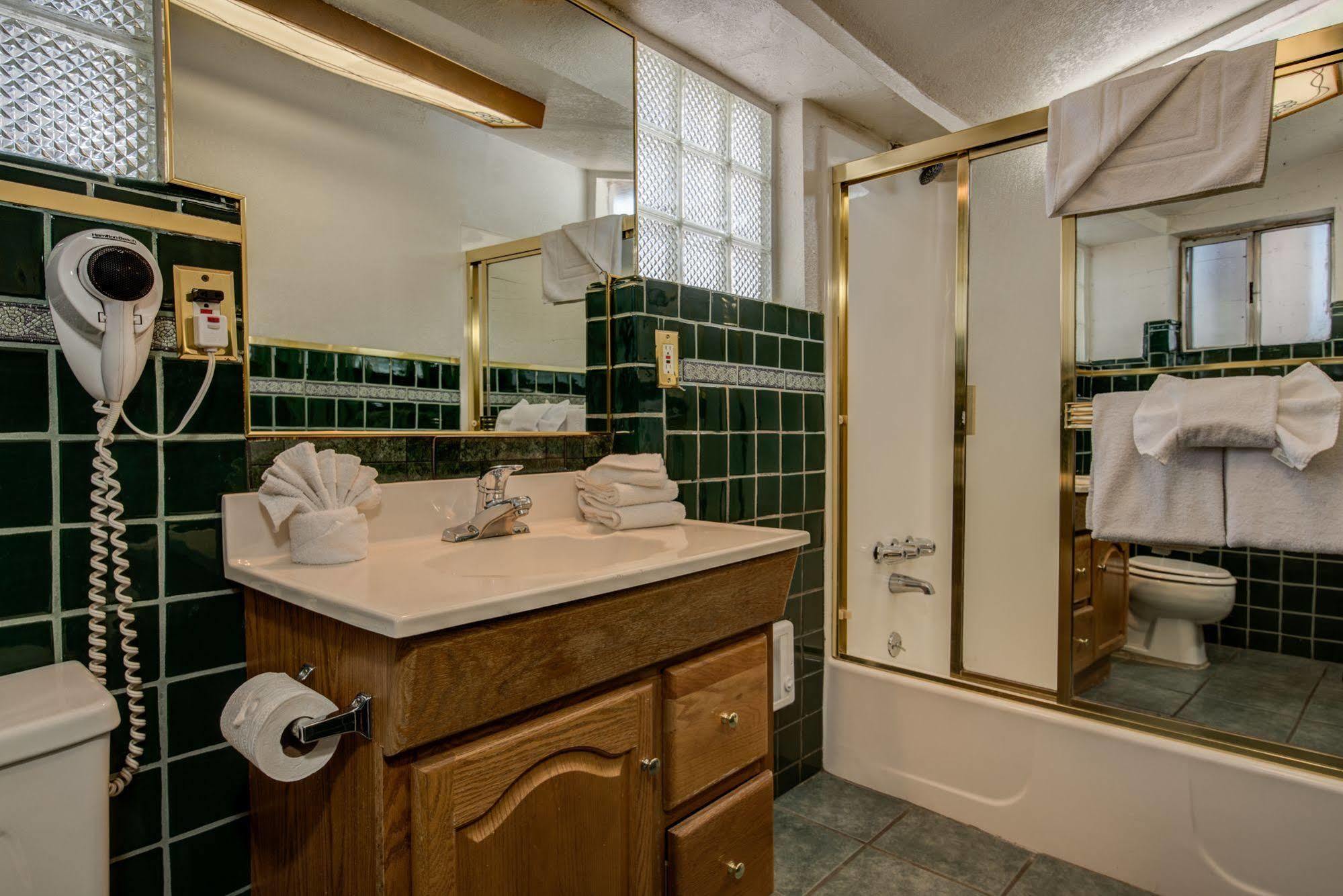 Doc'S Cottages South Lake Tahoeステートライン エクステリア 写真